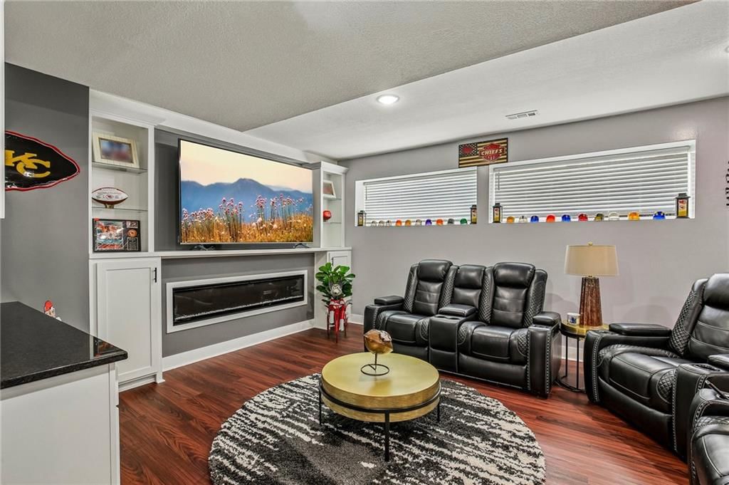 2100 Prairie Creek Drive — photo 32