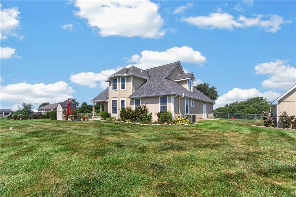 9618 Greenton Road — photo 47