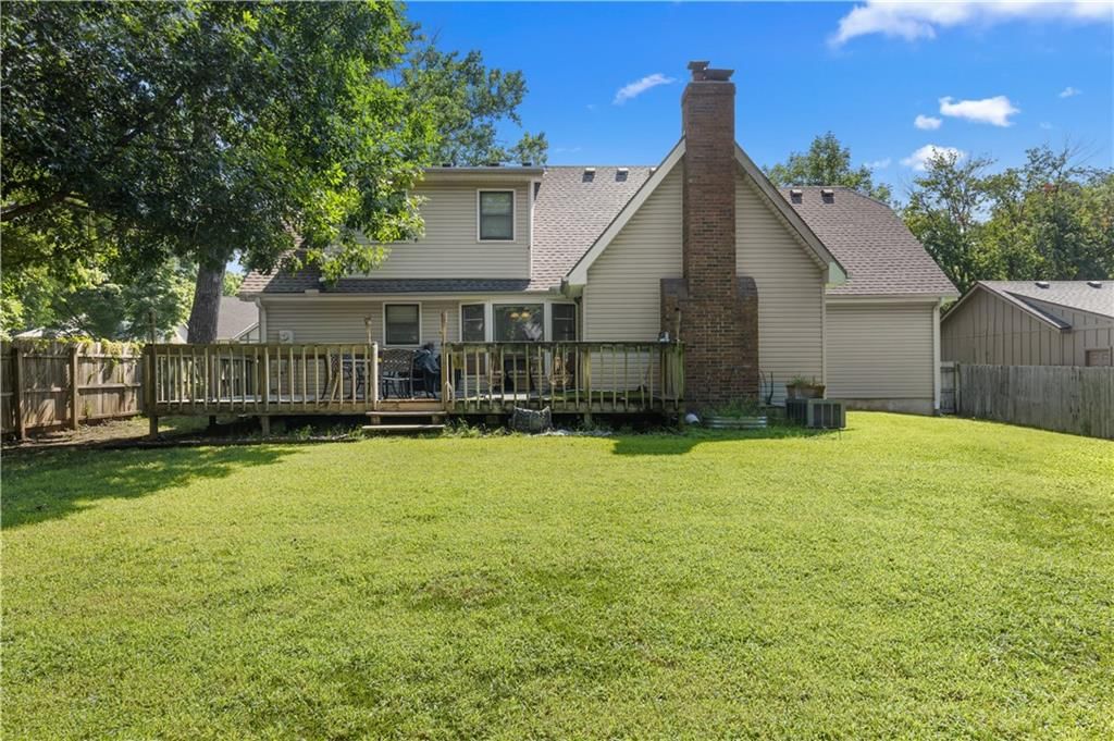 6516 Rosehill Road — photo 15
