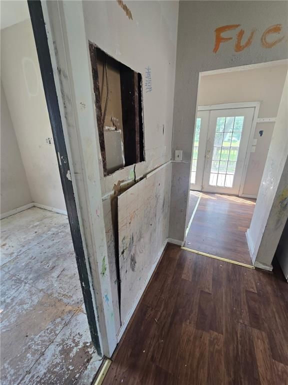 809 W Lexington Street — photo 10