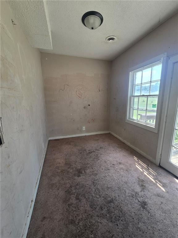 809 W Lexington Street — photo 14
