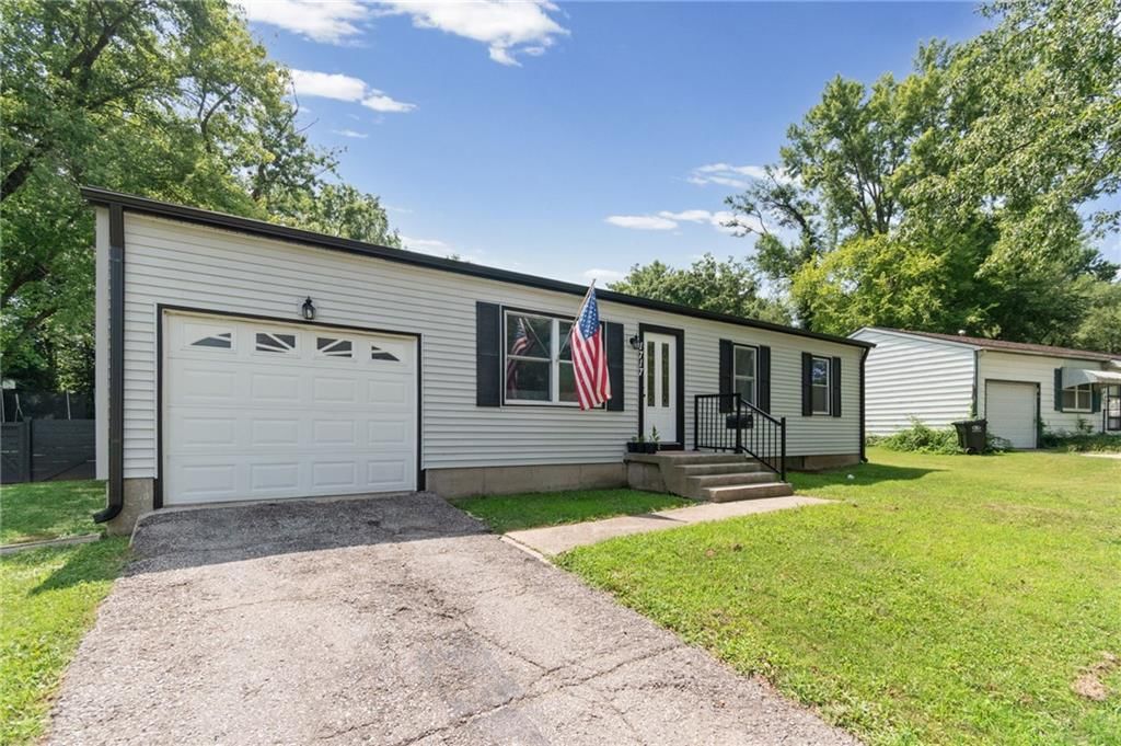 1717 Ellison Way — photo 3