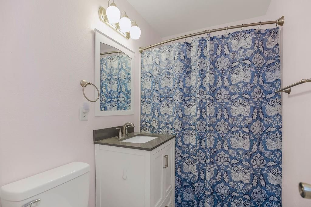 903 NE 67th Place — photo 15