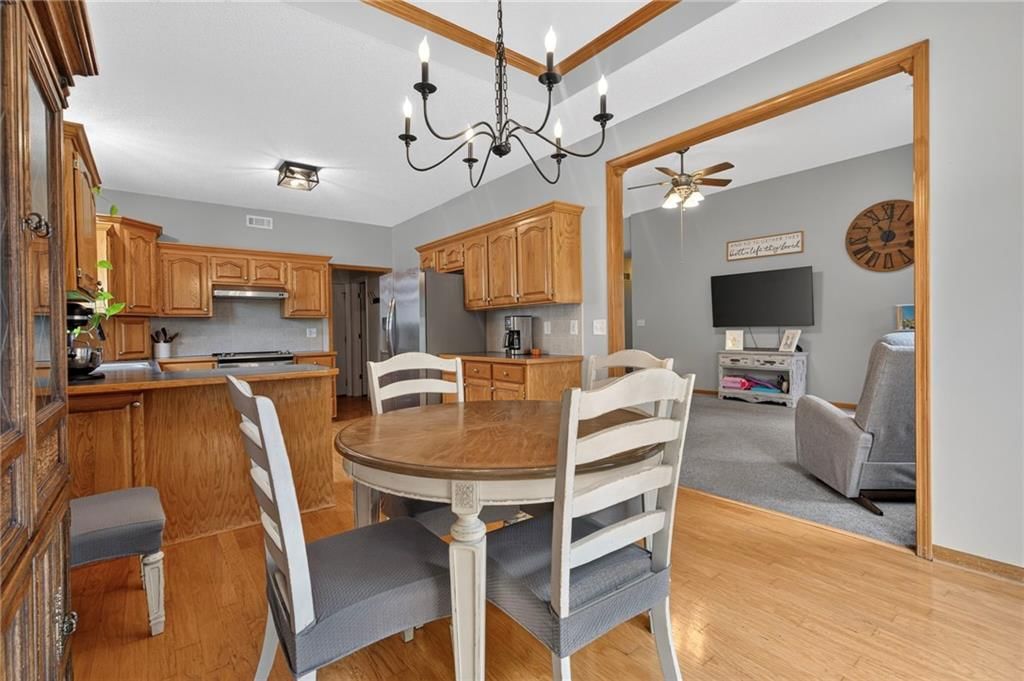 1211 NW Baytree Drive — photo 10