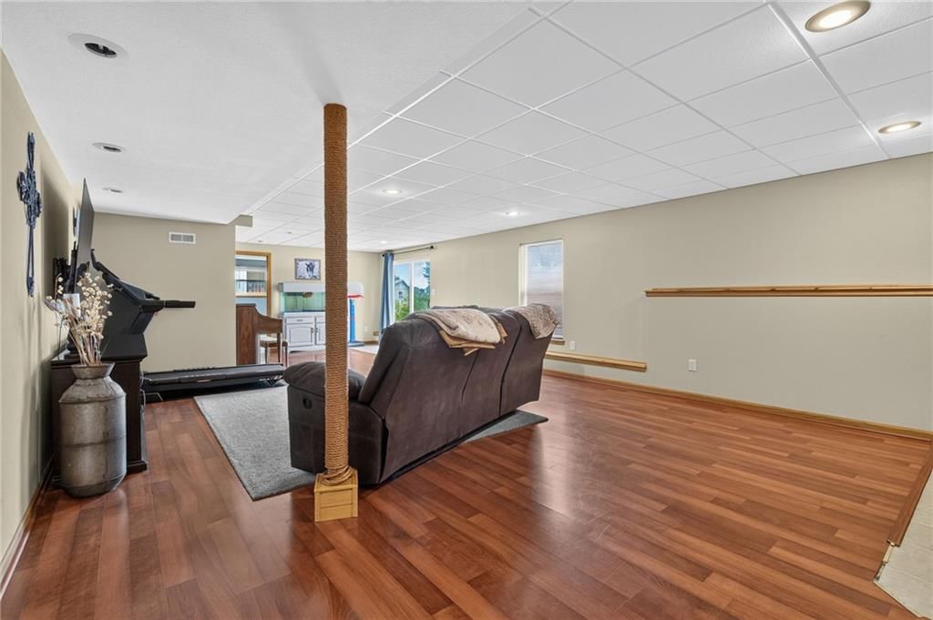 1211 NW Baytree Drive — photo 26