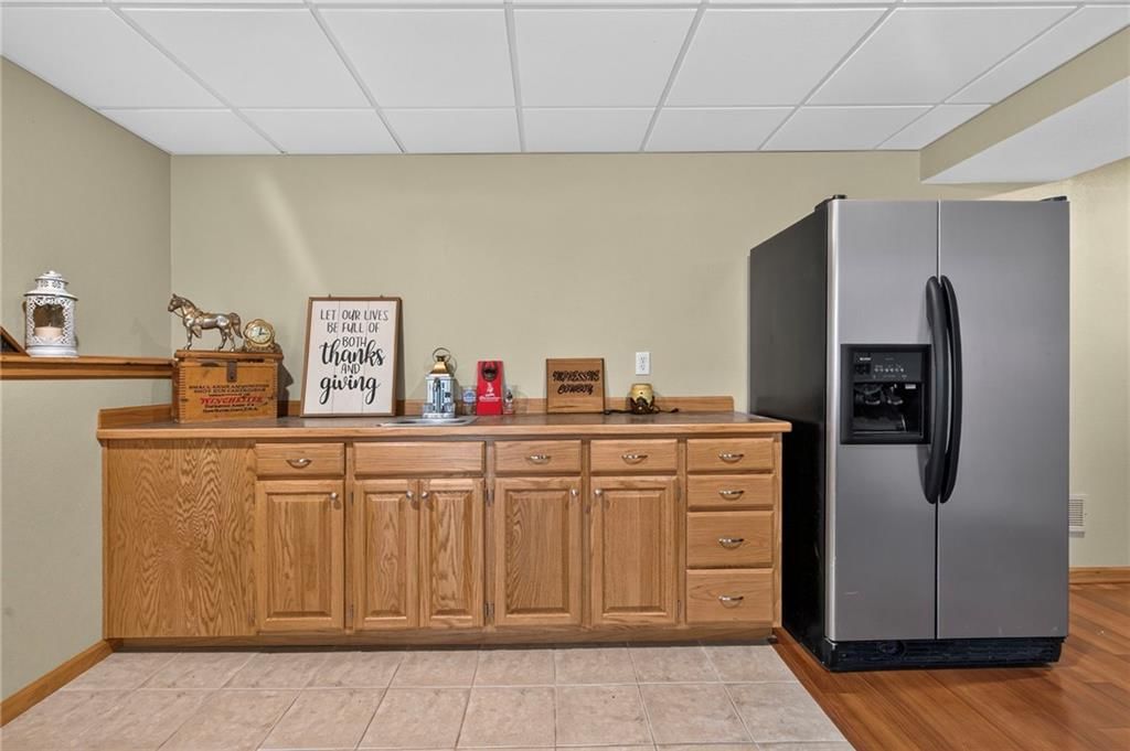 1211 NW Baytree Drive — photo 27