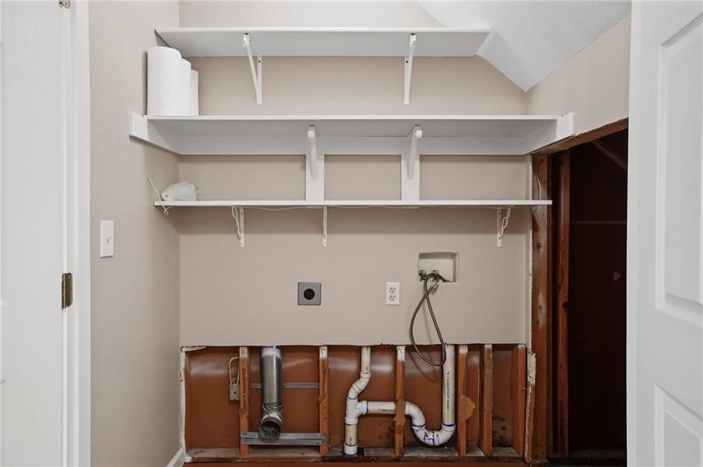 256 N ALDER Street — photo 15