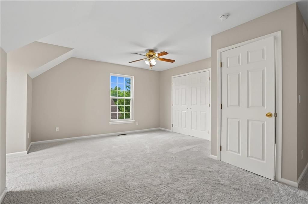 256 N ALDER Street — photo 24