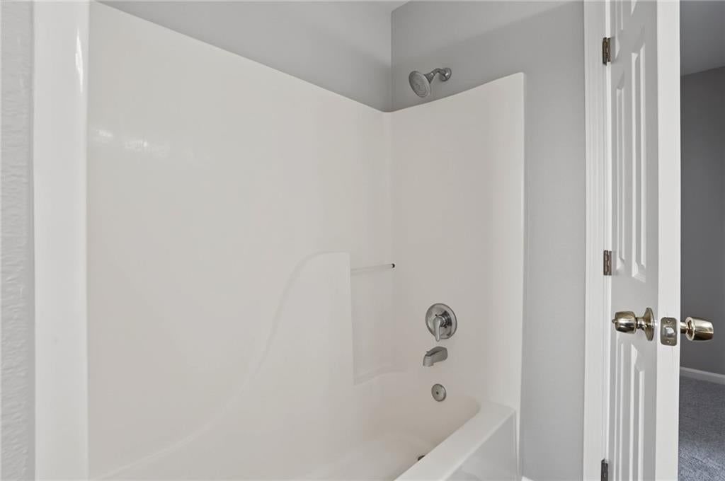 256 N ALDER Street — photo 31