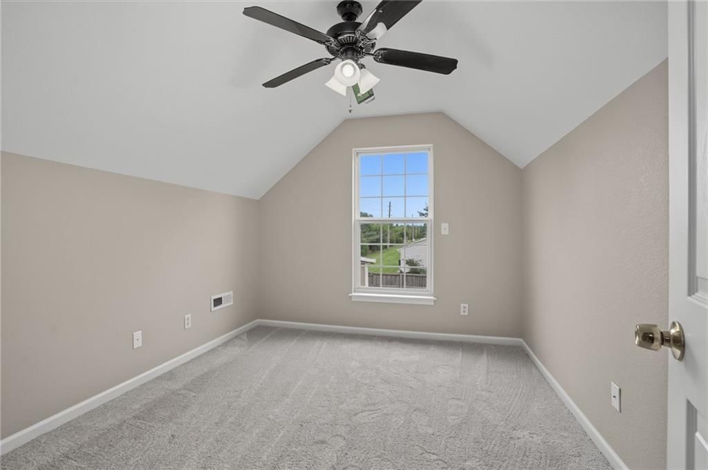 256 N ALDER Street — photo 32