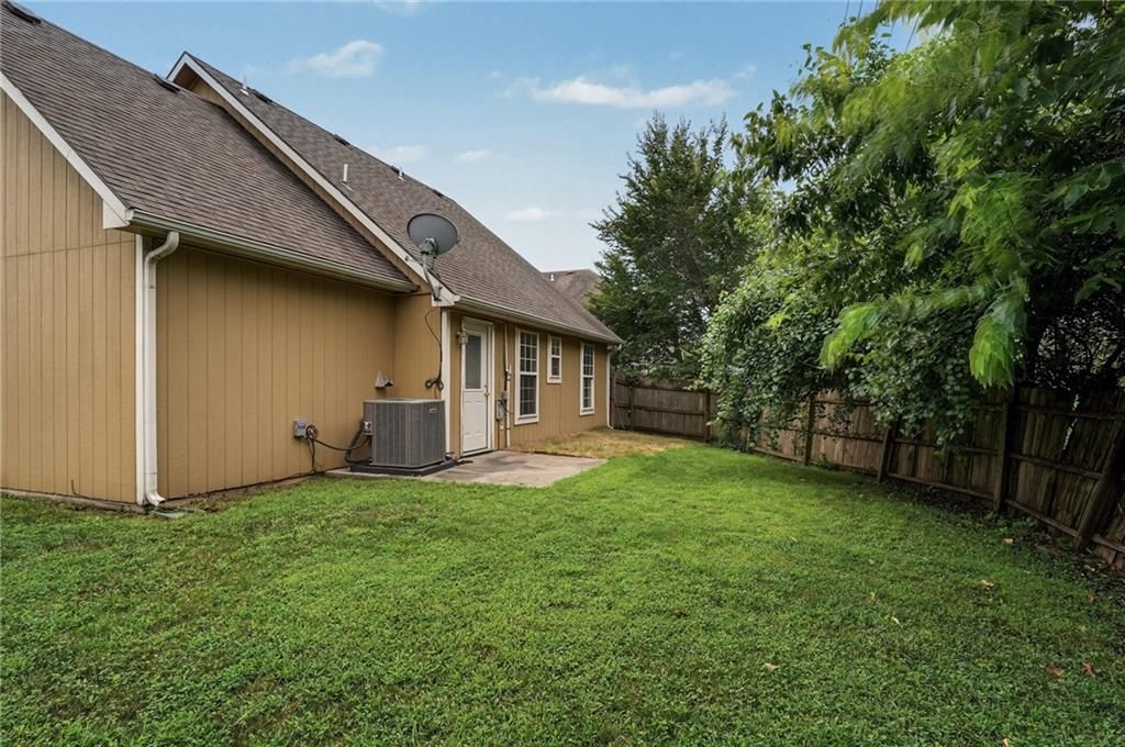 256 N ALDER Street — photo 36