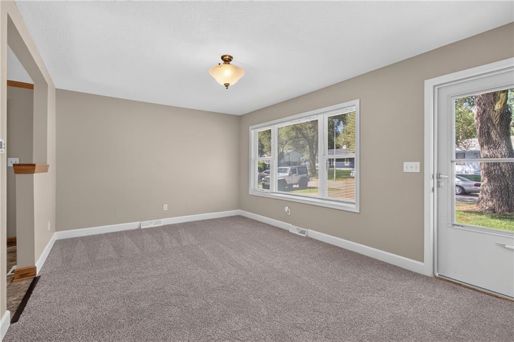 8509 E 111th Street — photo 5