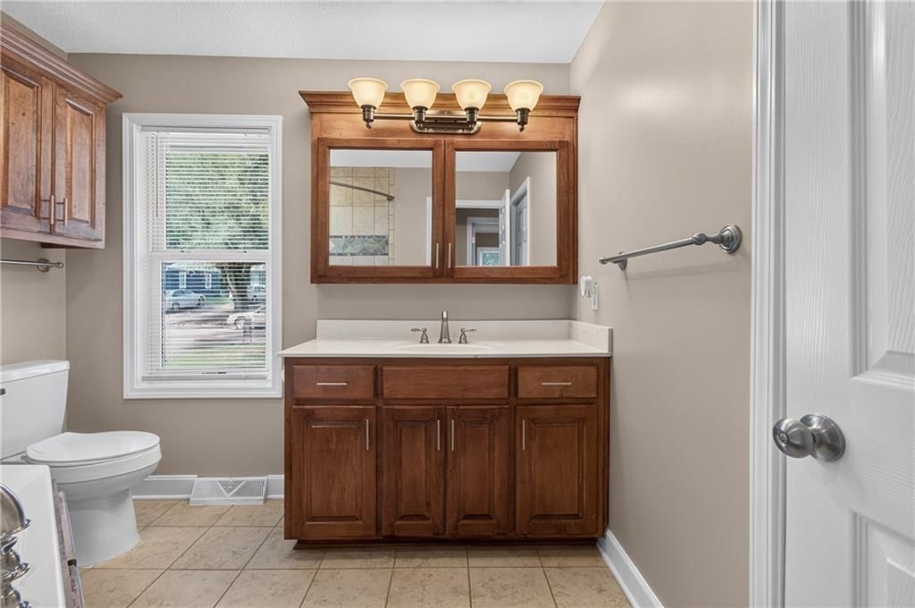 8509 E 111th Street — photo 24