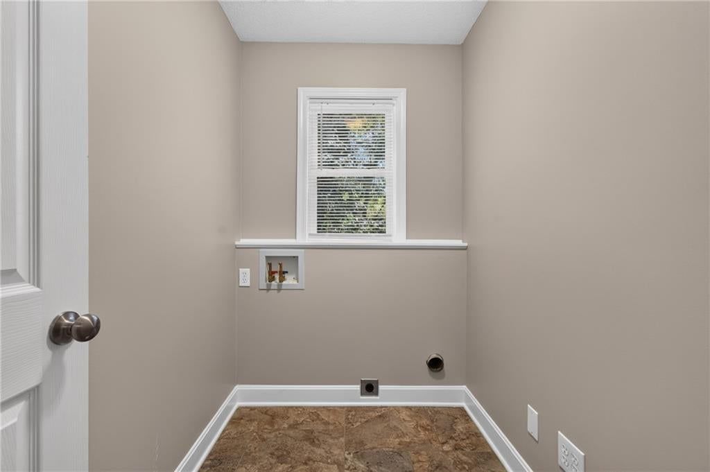8509 E 111th Street — photo 26