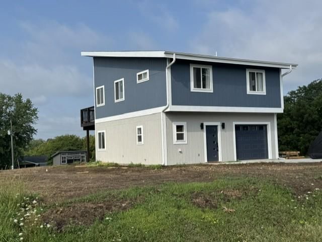 112 Admiral Drive — photo 1