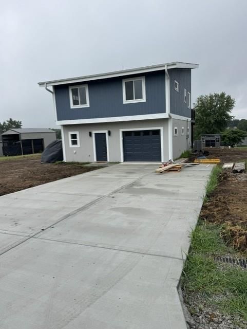 112 Admiral Drive — photo 3
