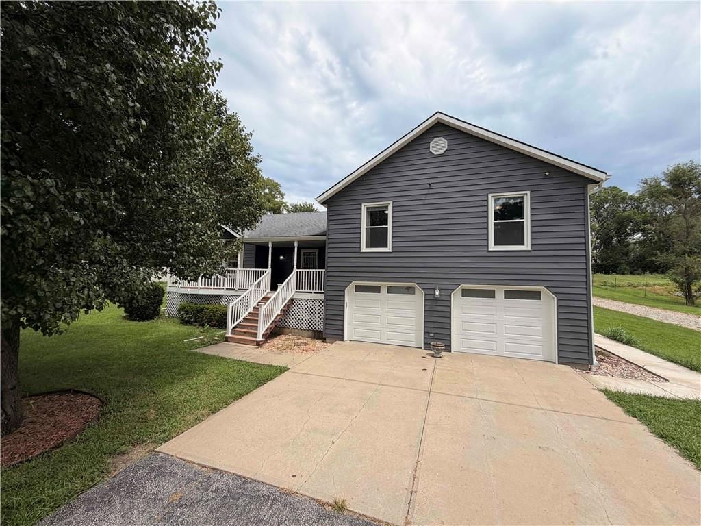 3135 N 131st Street — photo 1