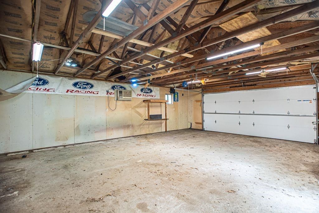 3135 N 131st Street — photo 41