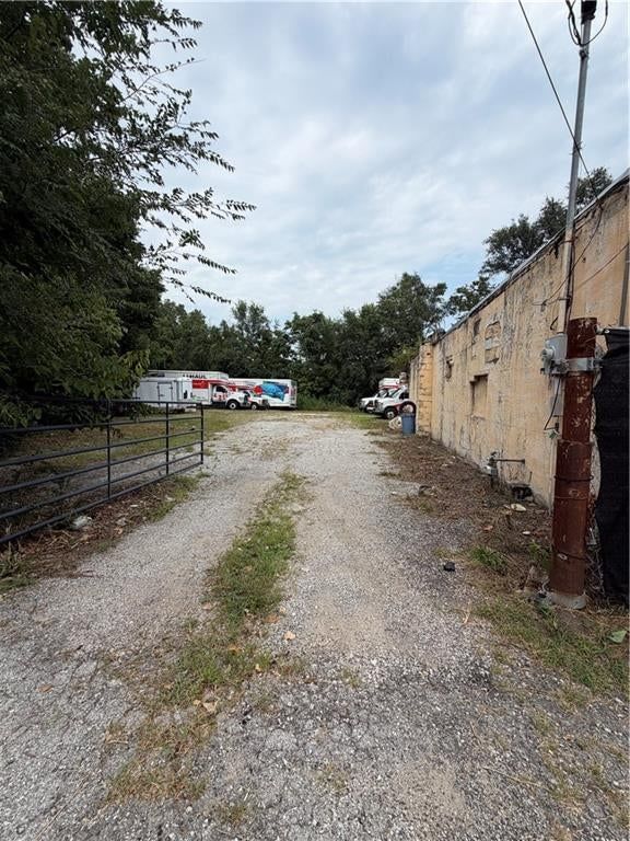 8918 E Winner Road — photo 2