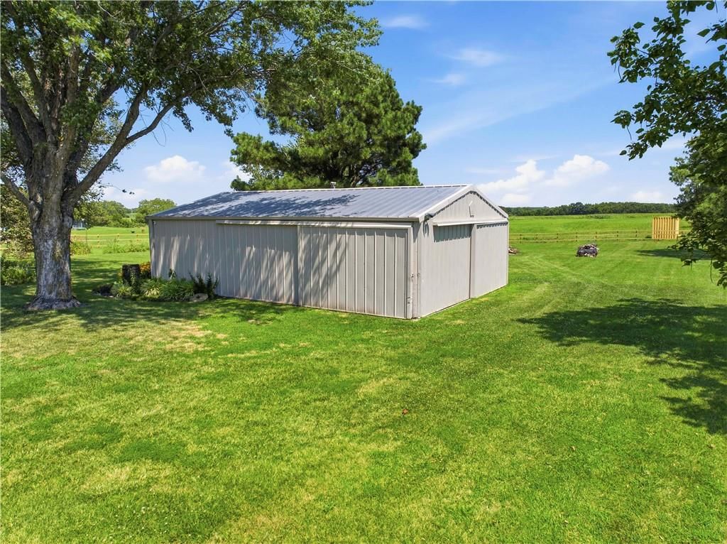 15285 Edgerton Road — photo 48