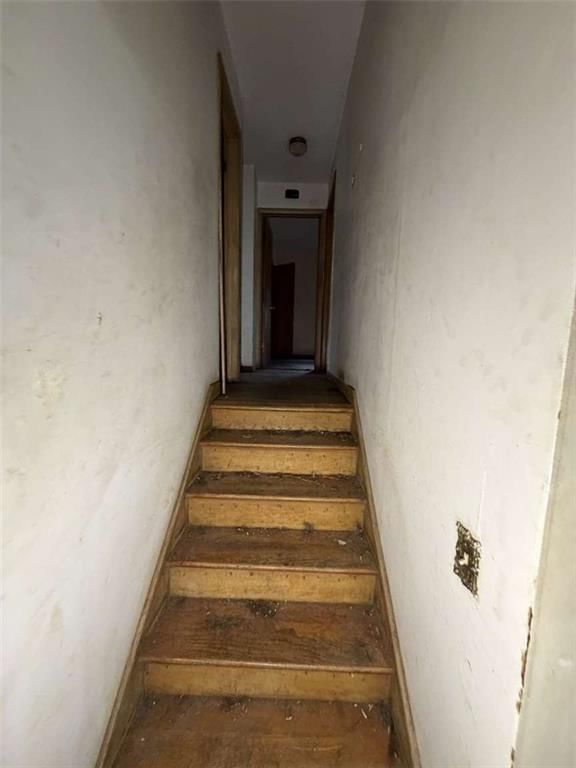 5401 Smalley Avenue — photo 13