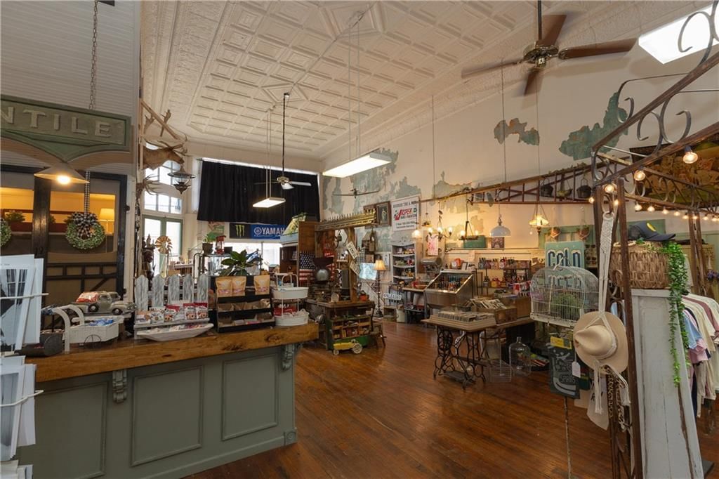 710 Main Street — photo 11