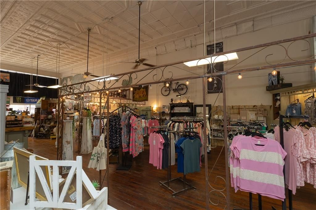 710 Main Street — photo 13