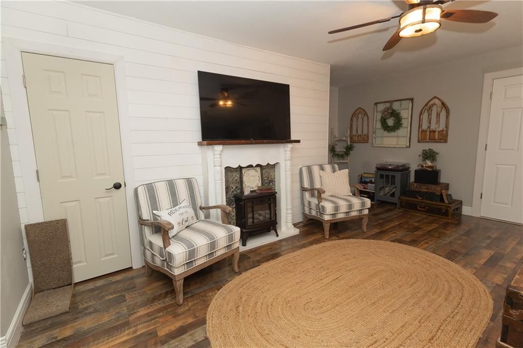 710 Main Street — photo 24