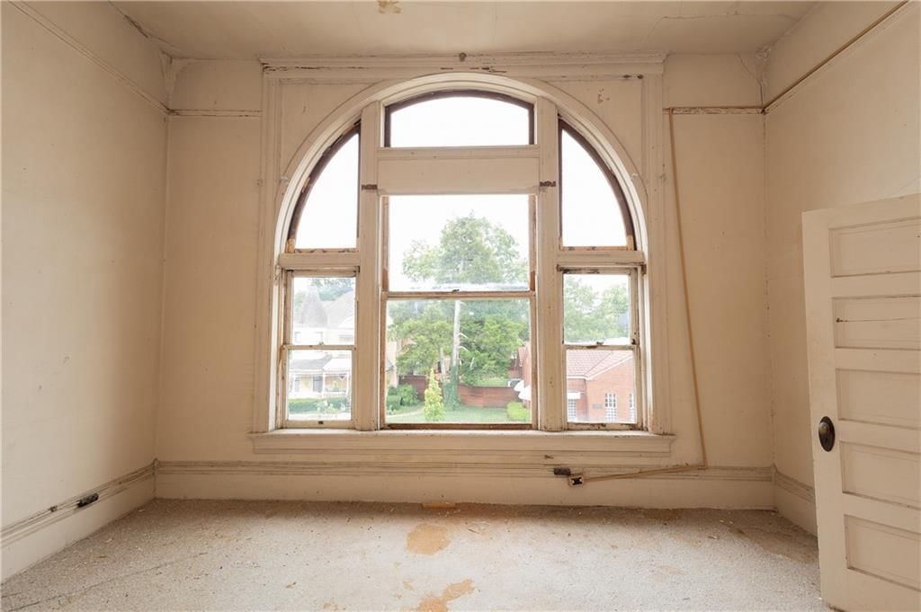 710 Main Street — photo 38
