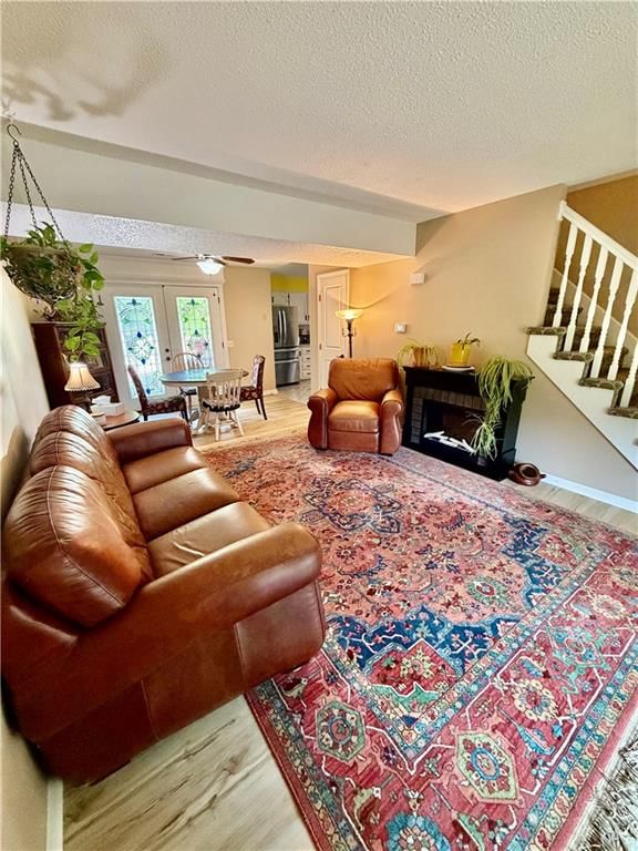 1302 Laurel Street — photo 4