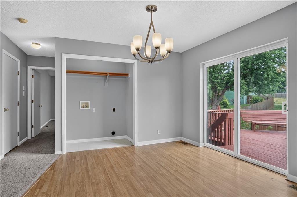 806 Garnet Circle — photo 8