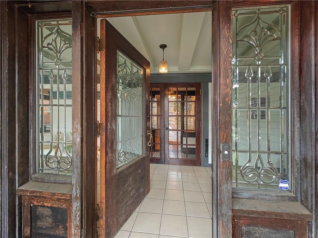 Photo 10 of 81 - 710 E Armour Boulevard, Kansas City, MO 64109