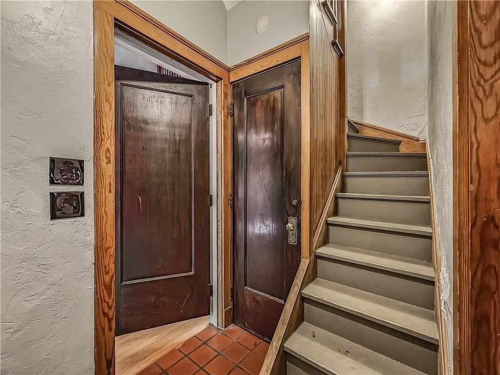 Photo 41 of 81 - 710 E Armour Boulevard, Kansas City, MO 64109