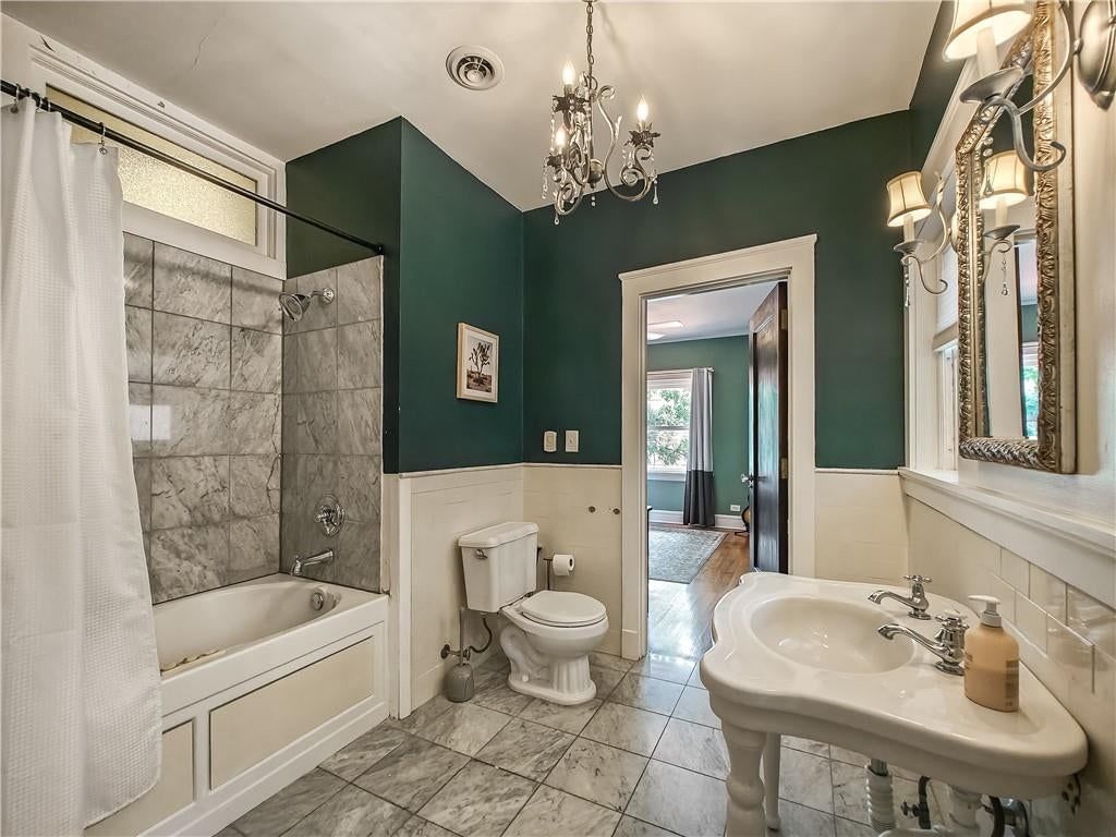Photo 56 of 81 - 710 E Armour Boulevard, Kansas City, MO 64109