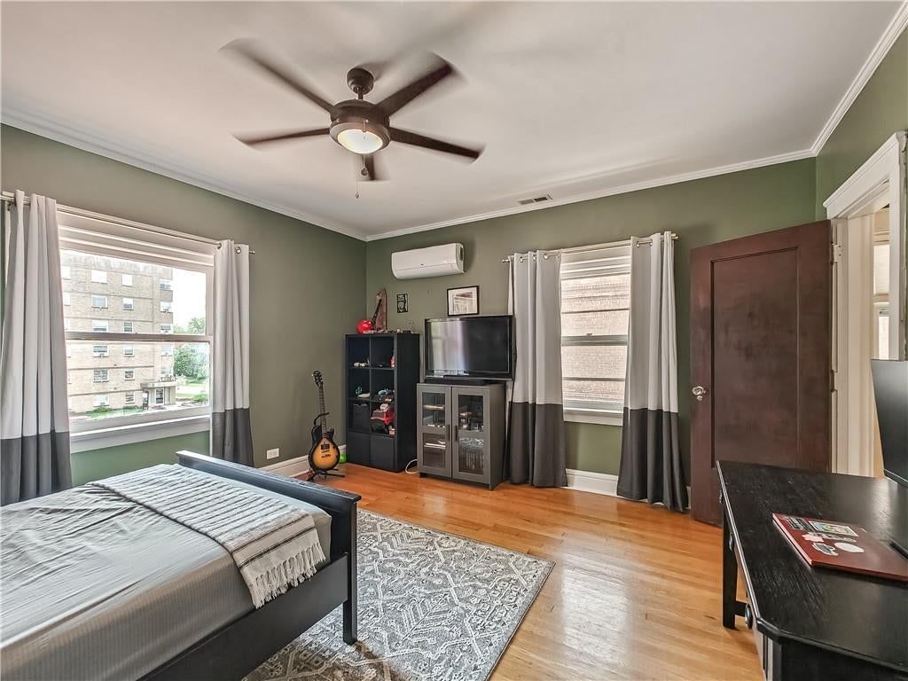 Photo 60 of 81 - 710 E Armour Boulevard, Kansas City, MO 64109