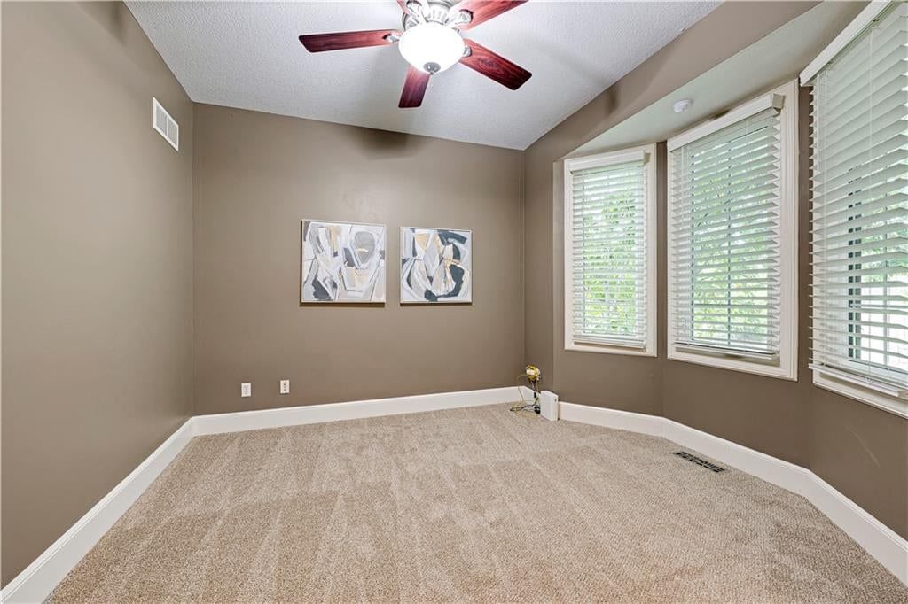 14904 Woodson Street — photo 4
