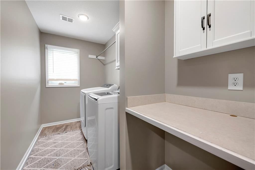 14904 Woodson Street — photo 21