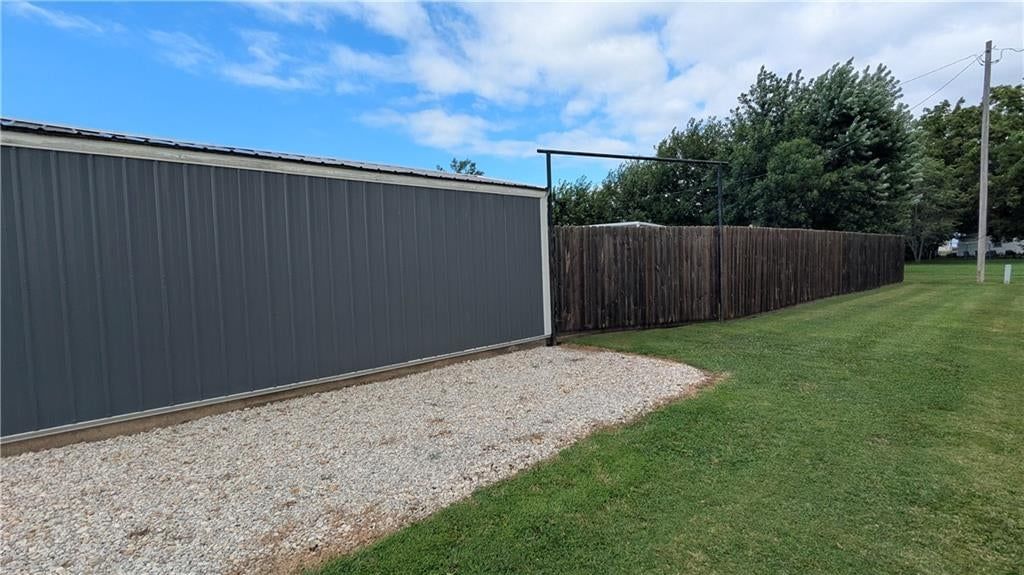 312 S Sycamore Street — photo 25