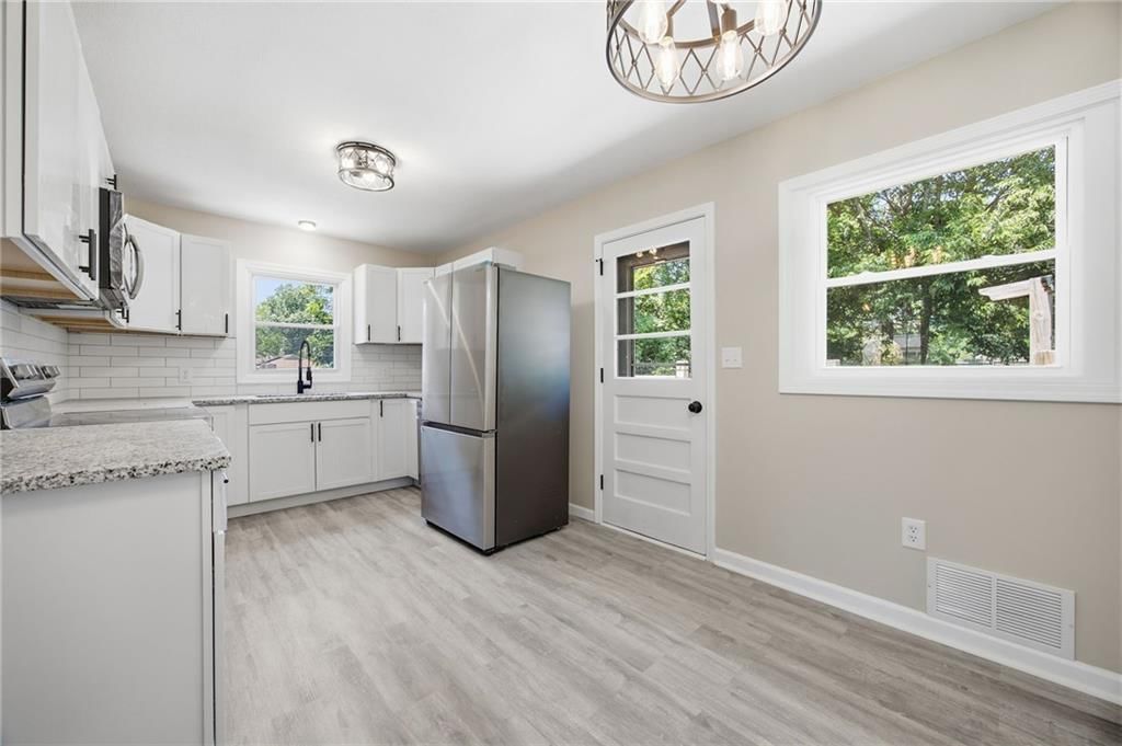 104 Bowman Street — photo 19