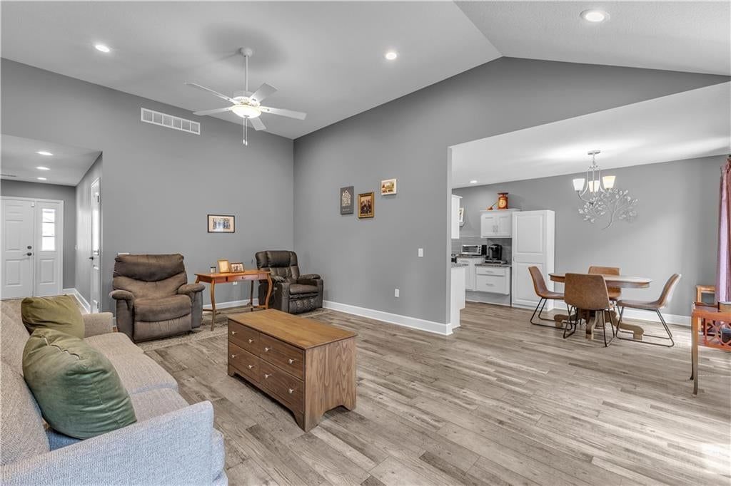12222 N Atkins Avenue — photo 10