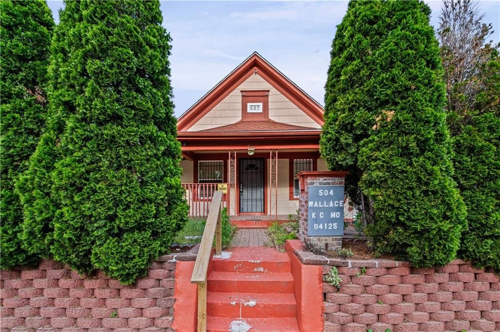 504 Wallace Avenue — photo 1