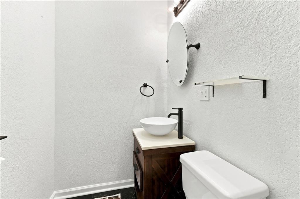 2833 Peery Avenue — photo 40