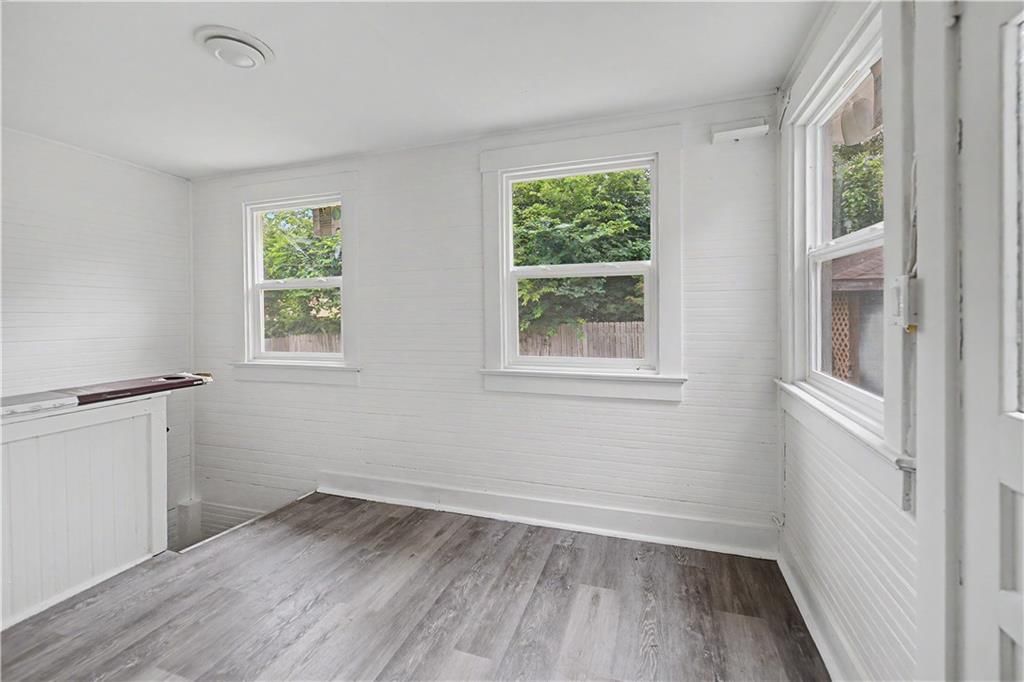 5633 Harrison Street — photo 14