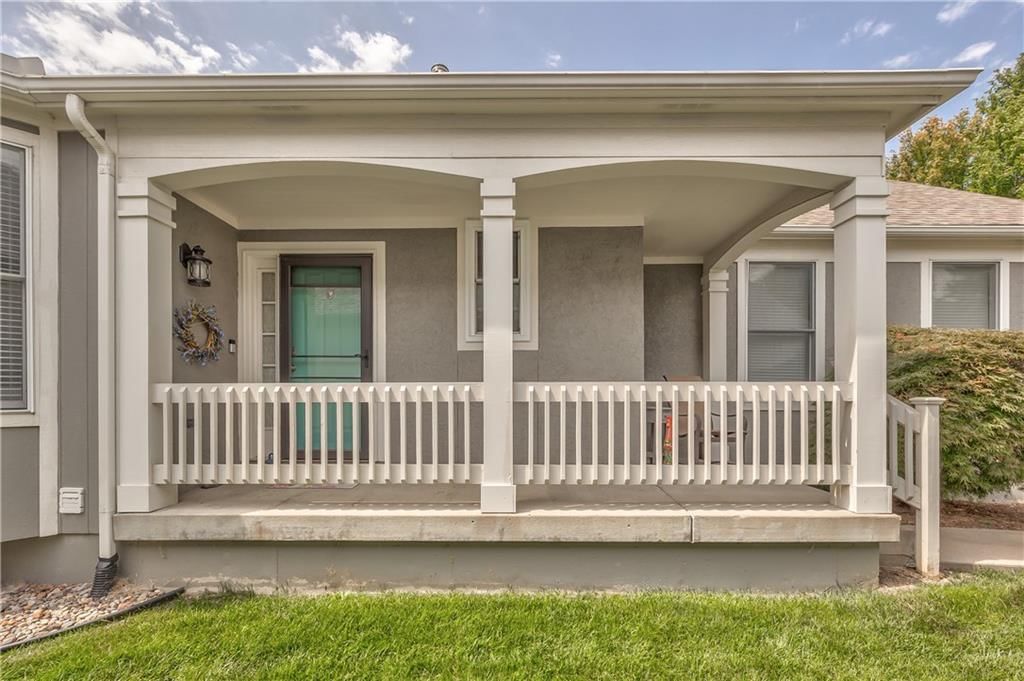 14453 W 126th Street — photo 4