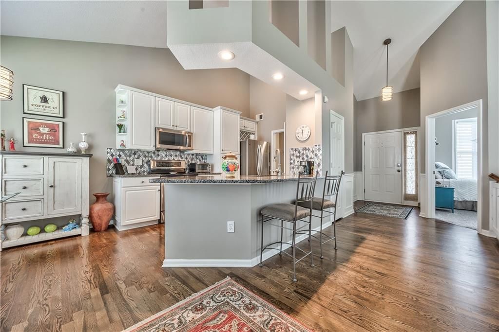 14453 W 126th Street — photo 5