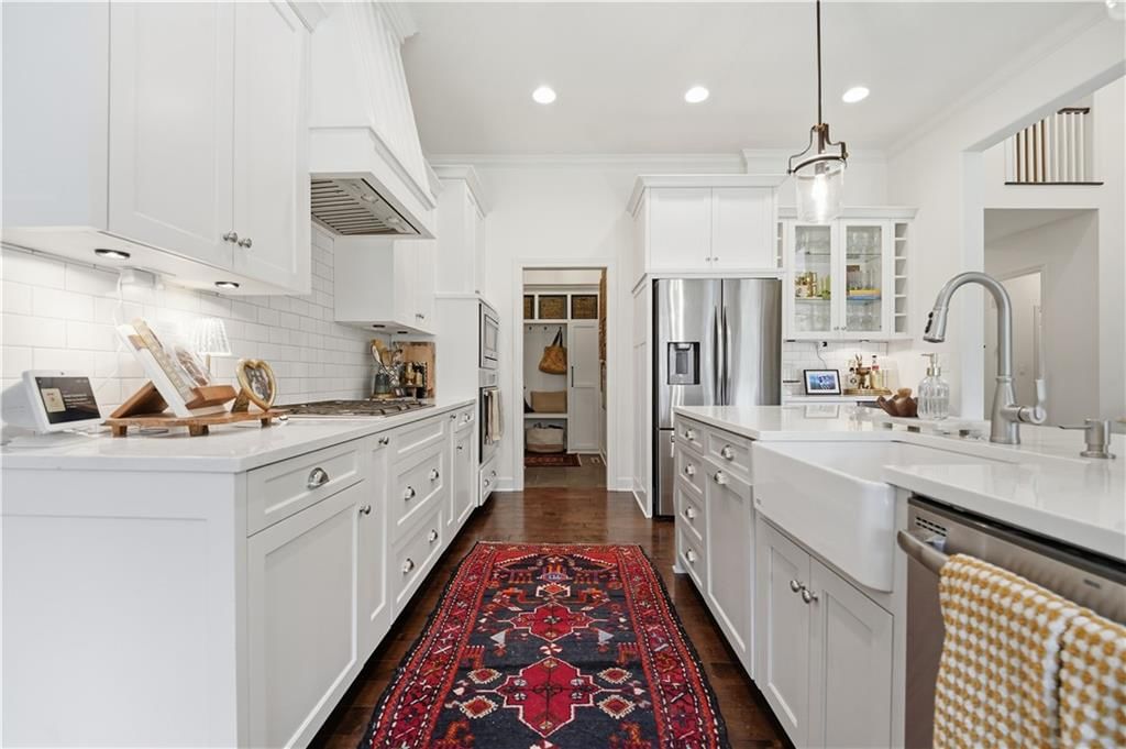 3835 W 180th Terrace — photo 31
