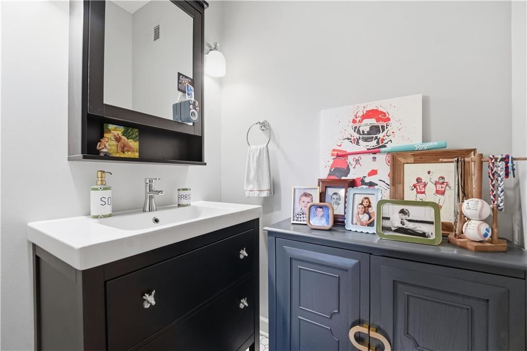 3835 W 180th Terrace — photo 40