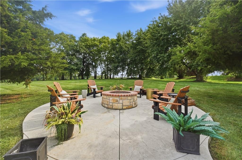 3835 W 180th Terrace — photo 49