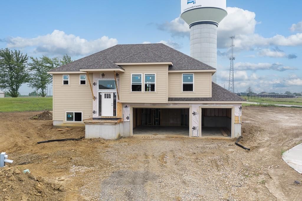15589 Sheridan Court — photo 1