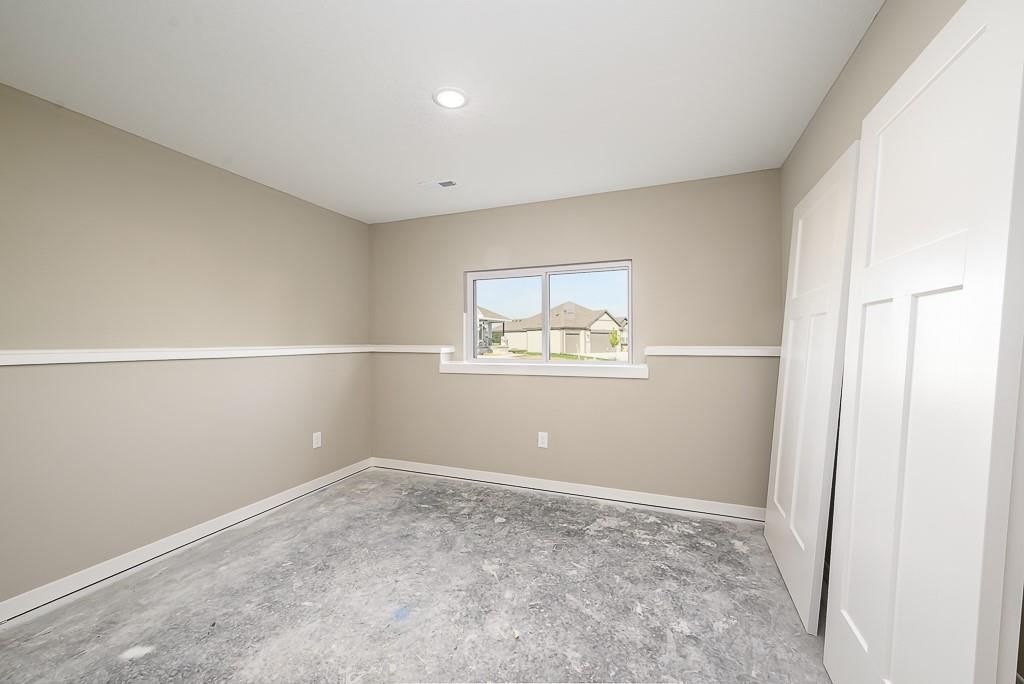 15589 Sheridan Court — photo 13